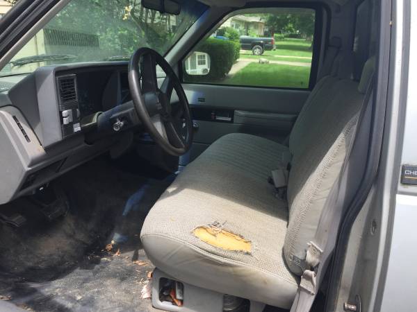 93 Chevy 1500 for sale in Champaign, IL – photo 5