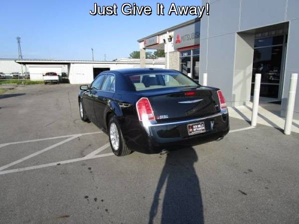 2014 Chrysler 300 Call for sale in Jacksonville, NC – photo 7