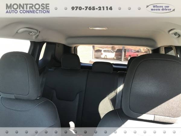 2017 Jeep Renegade Latitude - cars & trucks - by dealer - vehicle... for sale in MONTROSE, CO – photo 13