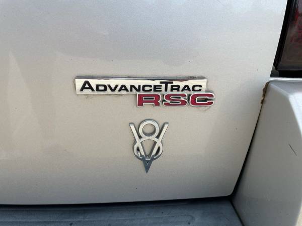 2006 Ford Explorer Limited, V8 V8 , 201K miles, V8 engine, perfect for sale in Voorhees, NJ – photo 9