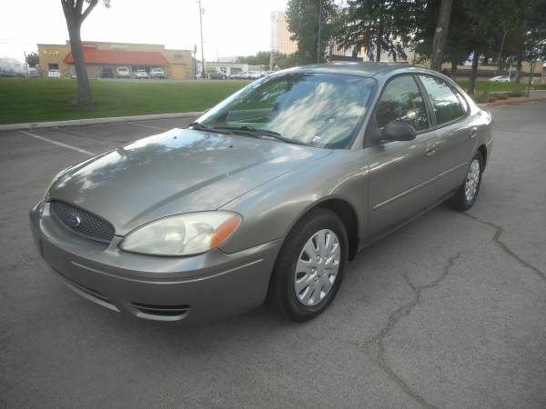 2004 Ford Taurus sedan, FWD, auto, 6cyl. only 92k miles! LIKE NEW! for sale in Sparks, NV – photo 4