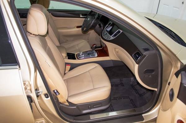 2012 Hyundai Genesis 3 8L - - by dealer - vehicle for sale in Tallmadge, OH – photo 16