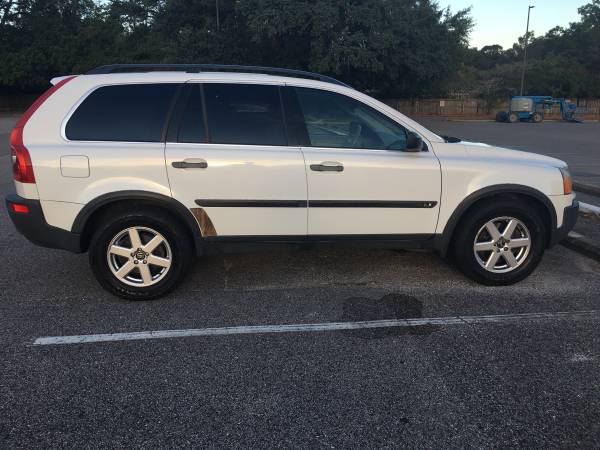 Beautiful 2005 Volvo XC90 for sale in Soso, MS – photo 5