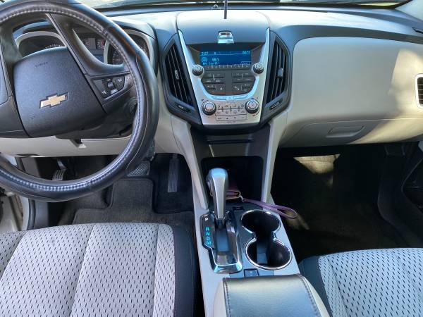 2010 CHEVY EQUINOX SENIOR DRIVEN EXCELLENT CONDITION - cars & trucks... for sale in Iselin, NJ – photo 5