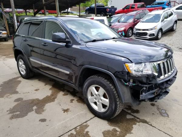 2012 Jeep Grand Cherokee 4WD Laredo - - by dealer for sale in Other, WV – photo 9