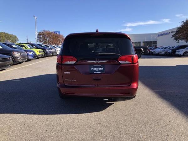 2017 Chrysler Pacifica Velvet Red Pearlcoat *PRICED TO SELL SOON!* -... for sale in Anderson, SC – photo 6