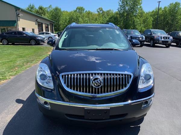 2011 Buick Enclave CXL! Heated Leather! New Tires! 3rd Row! NO RUST! for sale in Suamico, WI – photo 4
