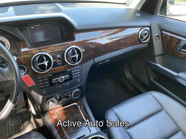 2013 Mercedes GLK 350, Excellent Condition! - cars & trucks - by... for sale in Novato, CA – photo 8