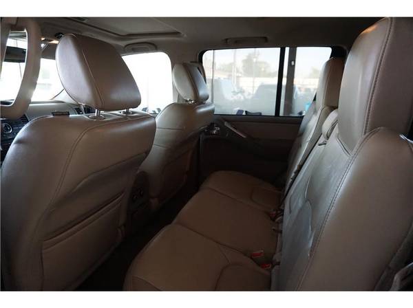 2012 Nissan Pathfinder Silver Edition Sport Utility 4D WE CAN BEAT for sale in Sacramento, NV – photo 15