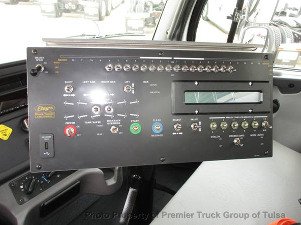 2020 *Freightliner* *M2 106* *M2 106 Asphalt Spreader for sale in Tulsa, OK – photo 21