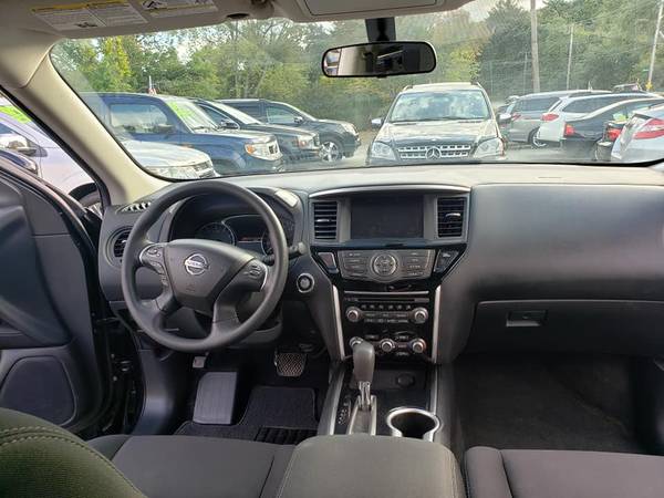 17 Nissan Pathfinder S!4WD!Only 45k!LOADED!!5 Yr 100k Warr INCLUDED!!! for sale in METHUEN, ME – photo 17