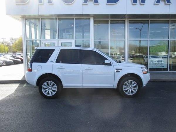 2013 Land Rover LR2 SUV Base - Land Rover Fuji White for sale in Green Bay, WI – photo 3