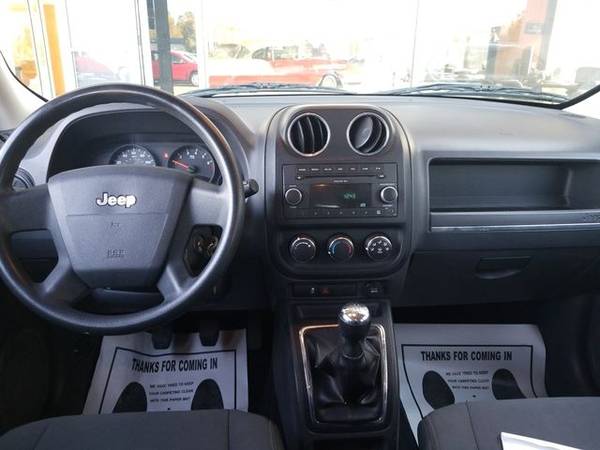 2010 Jeep Patriot - Financing Available! - cars & trucks - by dealer... for sale in Topeka, KS – photo 5