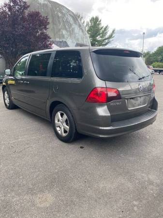 2010 Volkswagen Routan with only 110k ￼￼￼fully loaded rear view... for sale in leominster, MA – photo 8