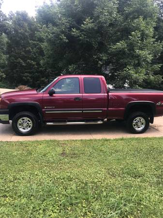 2006 Chevy Silverado 2500 HD - cars & trucks - by owner - vehicle... for sale in Brandenburg, KY – photo 3