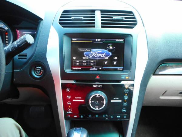 2012 Ford Explorer Limited/DVD! Leather! 3rd Row! for sale in Grand Forks, ND – photo 13