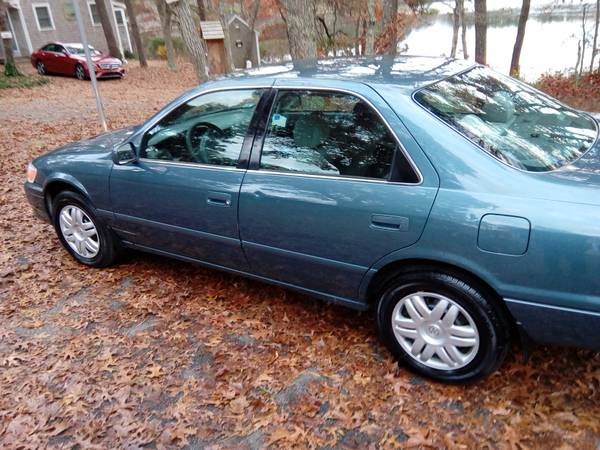 2001 Toyota Camry 2 Owners - cars & trucks - by owner - vehicle... for sale in Plymouth, MA – photo 4