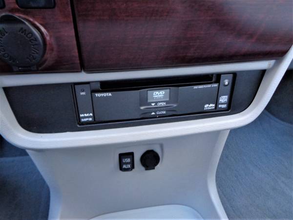 2012 Toyota Sienna Limited - cars & trucks - by dealer - vehicle... for sale in Fort Oglethorpe, TN – photo 19