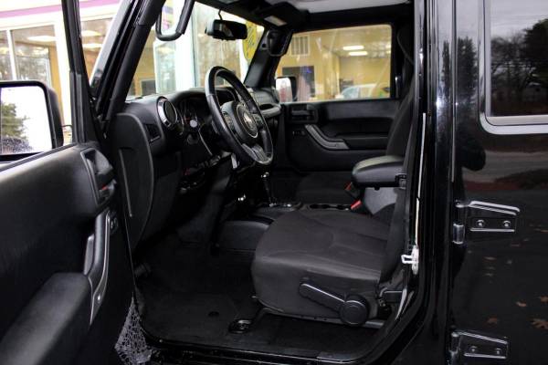 2015 Jeep Wrangler UNLIMITED SPORT WITH HARD AND SOFT 35 TIRES -... for sale in Hooksett, MA – photo 15