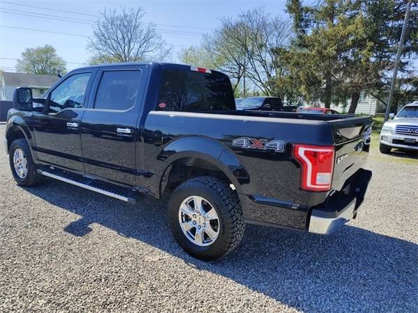 2017 Ford F-150 XLT - - by dealer - vehicle automotive for sale in Chillicothe, WV – photo 7
