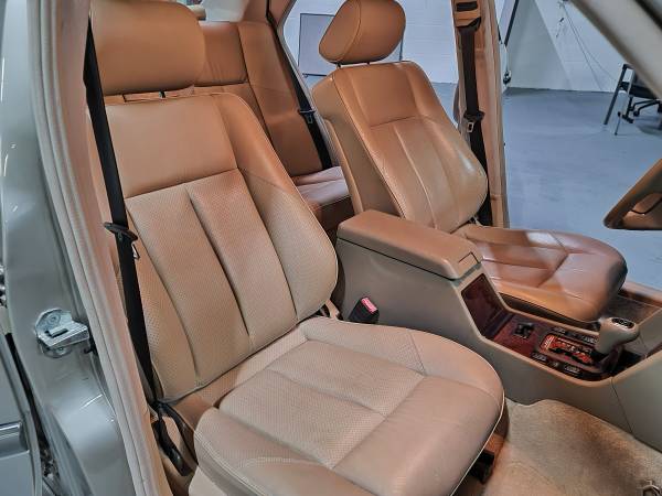 Collector Grade 1999 Mercedes-Benz C280 only 92k miles! Rust free -... for sale in Northbrook, IL – photo 13