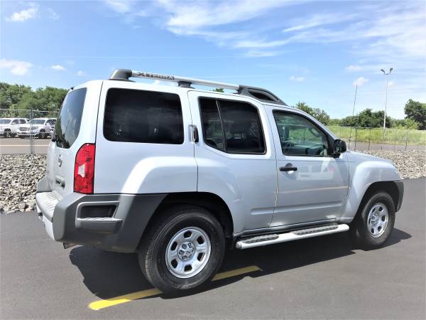 2015 Nissan Exterra 4x4 Loaded LIKE NEW 100% CARFAX - cars & trucks... for sale in Port Monmouth, NY – photo 9
