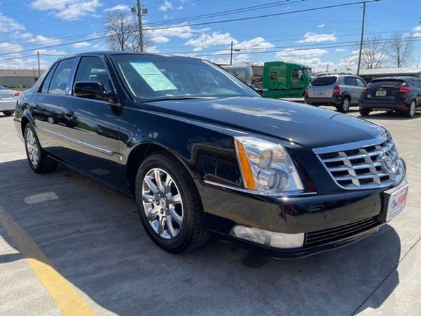 2009 Cadillac DTS 1SC - - by dealer - vehicle for sale in Medina, OH – photo 7