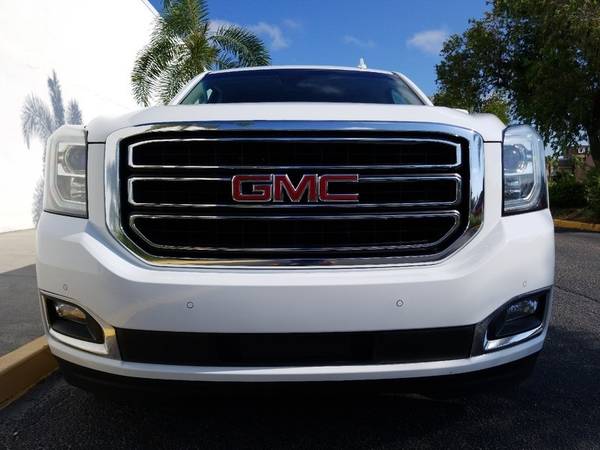 2017 GMC Yukon SLT~ GREAT COLOS~ CLEAN CARFAX~ RIDES GREAT~ 3RD ROW... for sale in Sarasota, FL – photo 9