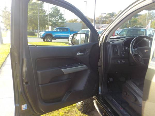 2017 Chevrolet Colorado ZR2 CREW CAB 4X4, ONE OWNER, LEATHER for sale in Virginia Beach, VA – photo 14