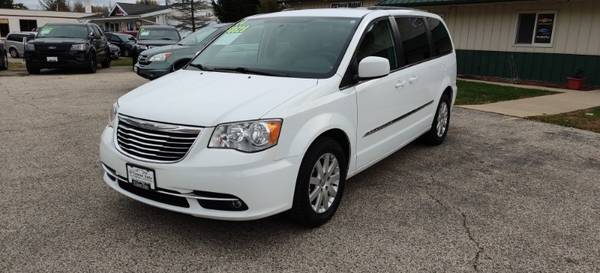 2014 Chrysler Town Country 4dr Wgn Touring - cars & trucks - by... for sale in Oconomowoc, WI – photo 7