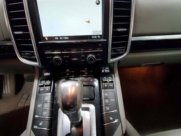2013 Porsche Cayenne Sport Utility 4D suv Silver - FINANCE ONLINE -... for sale in Brooklyn, NY – photo 20