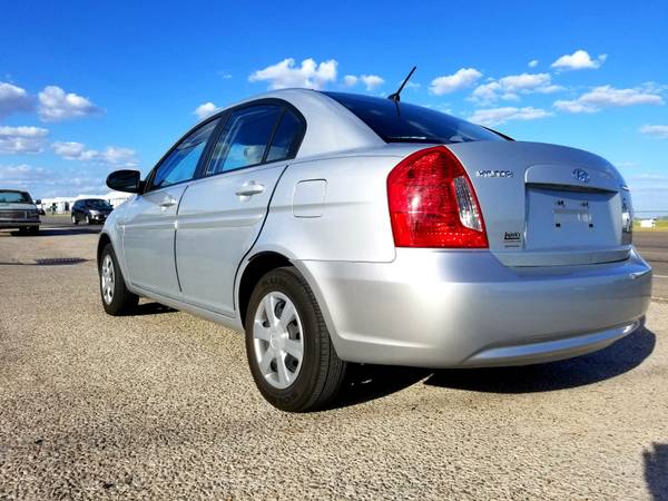 2006 HYUNDAI ACCENT with 16k miles for sale in Fort Worth, TX – photo 3