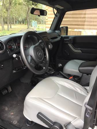 2016 Jeep Wrangler Unlimited - cars & trucks - by owner - vehicle... for sale in Beverly Hills, FL – photo 4