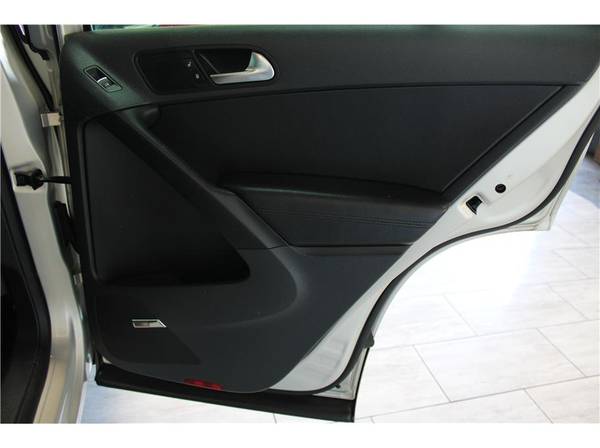 2011 Volkswagen Tiguan SEL 4Motion W/Premium Navi & Dynaudio - cars... for sale in Escondido, CA – photo 7