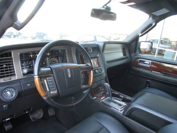 2013 *Lincoln* *Navigator* *4WD 4dr* - cars & trucks - by dealer -... for sale in Council Bluffs, NE – photo 11