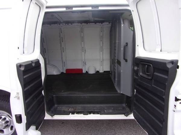 2010 Chevrolet Express Cargo Van RWD 2500 135" for sale in cumberland val, PA – photo 10