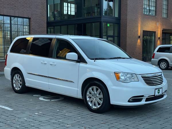 2016 Chrysler Town & Country Touring LWB with STO-N-GO/DVD/Only for sale in Gresham, OR – photo 7