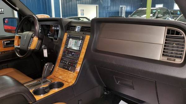2013 Lincoln Navigator L - Financing Available! for sale in Youngstown, OH – photo 7
