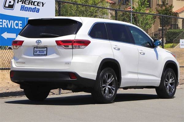 2018 Toyota Highlander SUV ( Piercey Honda : CALL ) for sale in Milpitas, CA – photo 5