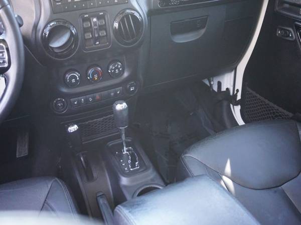 2015 Jeep Wrangler Unlimited 4x4 4WD Altitude SUV for sale in Sacramento , CA – photo 19