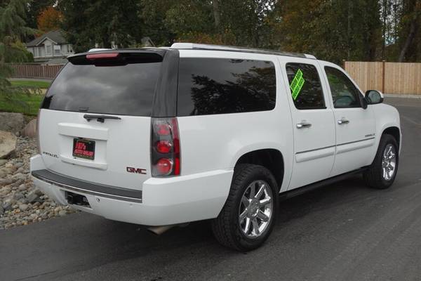 2008 GMC Yukon Denali XL AWD NO ACCIDENT CARFAX!!! FULLY LOADED!!! -... for sale in PUYALLUP, WA – photo 2