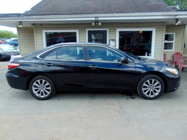 2017 Toyota Camry Hybrid HYBRID XLE - $0 DOWN? BAD CREDIT? WE... for sale in Goodlettsville, TN – photo 2