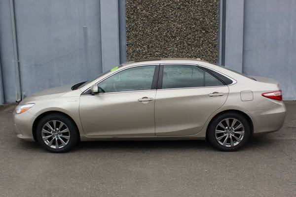 2015 Toyota Camry Hybrid XLE - - by dealer - vehicle for sale in Auburn, WA – photo 10