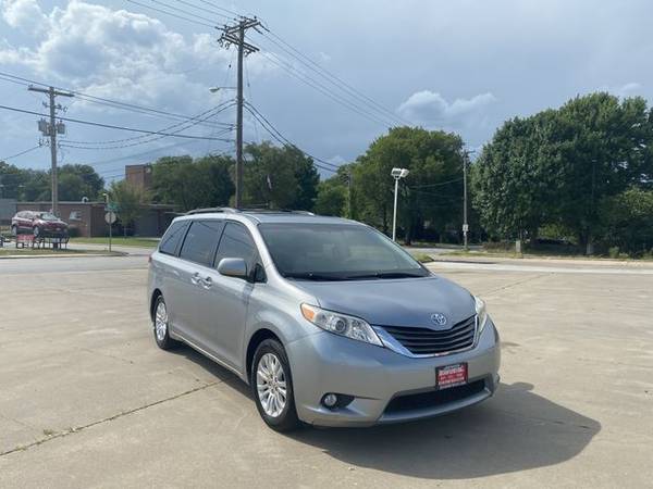 2011 Toyota Sienna - Bank Financing Available! - cars & trucks - by... for sale in Springfield, MO – photo 7