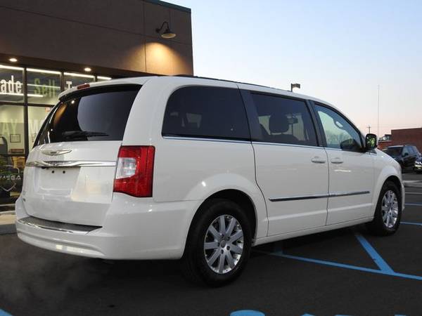 2013 Chrysler Town & Country - Financing Available! - cars & trucks... for sale in Fishers, IN – photo 7