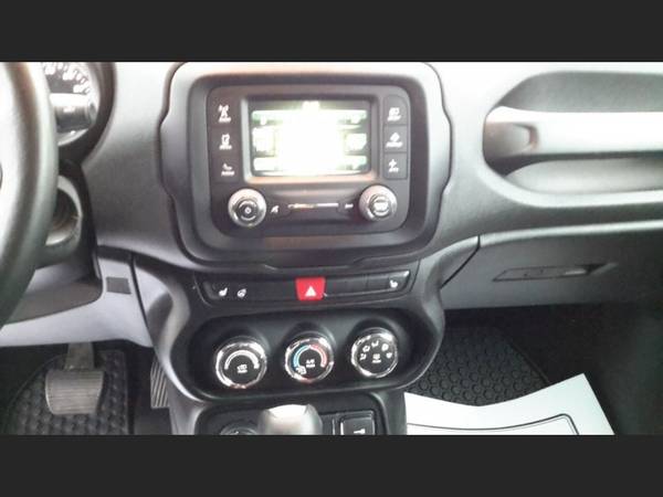 2016 Jeep Renegade Trailhawk 4x4 4dr SUV with - - by for sale in Wakefield, MA – photo 19