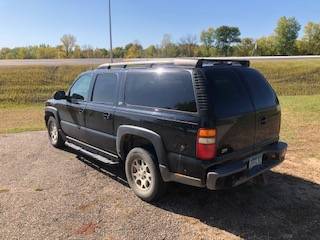 2002 Chevy Z71 Suburban for sale in New Ulm, MN – photo 3