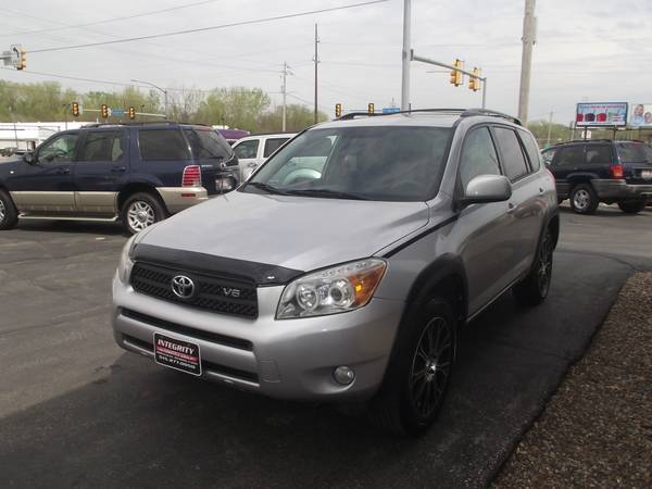 2006 Toyota Rav4 Sport 4x4 Sunroof Like New Tires for sale in Des Moines, IA – photo 6