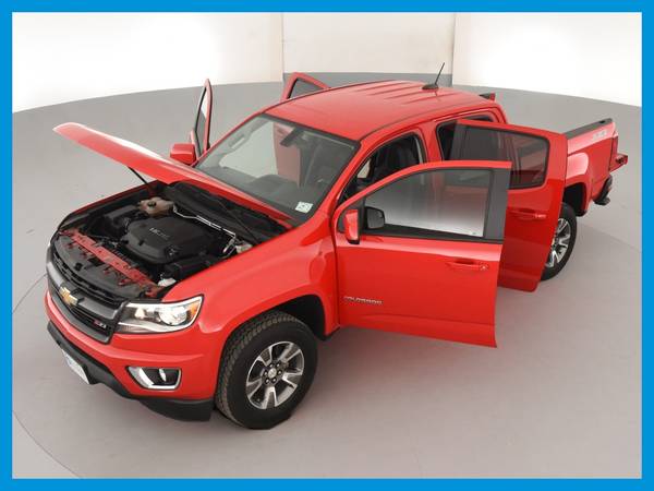 2018 Chevy Chevrolet Colorado Crew Cab Z71 Pickup 4D 6 ft pickup Red for sale in Columbia, MO – photo 15