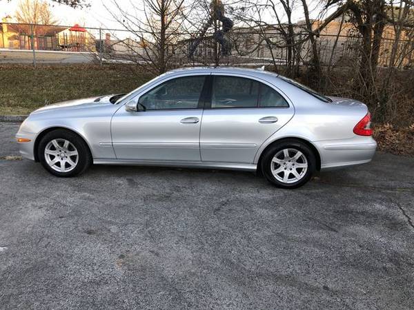 2008 Mercedes-Benz E-Class - Financing Available! - cars & trucks -... for sale in Springfield, MO – photo 2